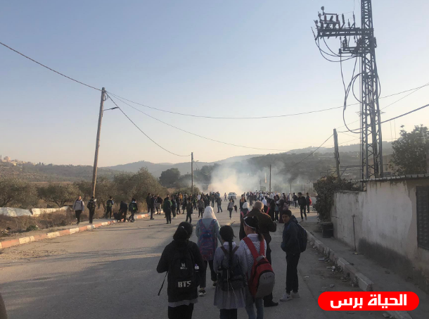 إصابة 70 طالبة باعتداء قوات الاحتلال على طلاب مدارس